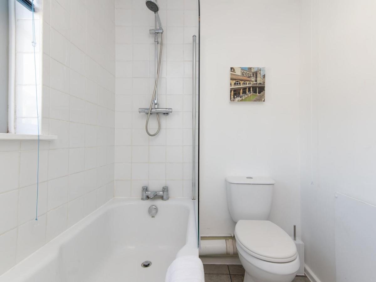 Pass The Keys Bright Modern One Bed Apartment - Bath City Centre 외부 사진