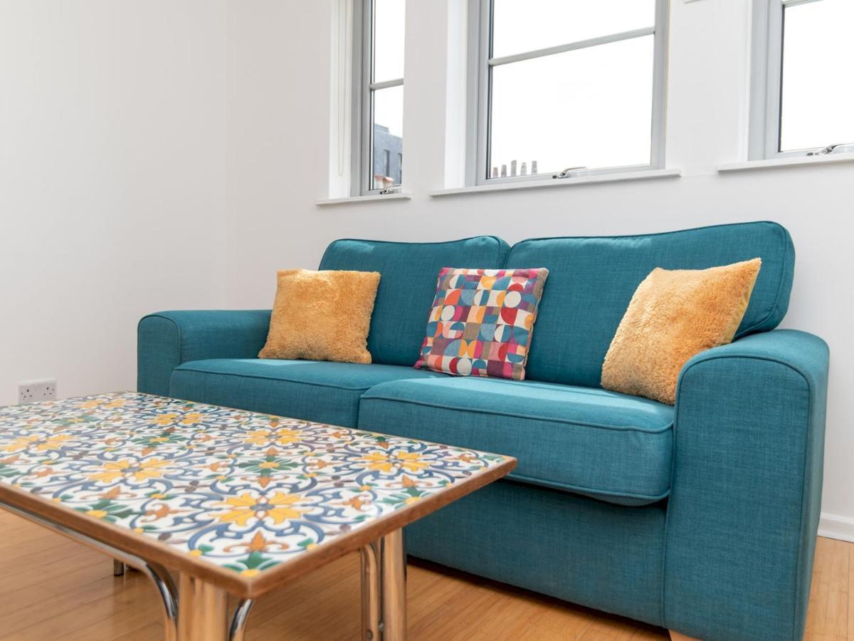 Pass The Keys Bright Modern One Bed Apartment - Bath City Centre 외부 사진